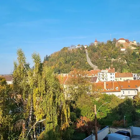 Living In The Heart Of * Γκρατς