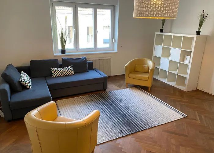 Daire Living In The Heart Of *